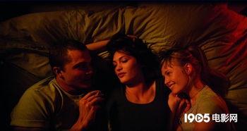 爱恋3d 在线观看,虚拟世界中的浪漫邂逅 第1张 爱恋3d 在线观看,虚拟世界中的浪漫邂逅 第1张